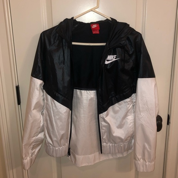 Nike Jackets & Blazers - Nike windbreaker